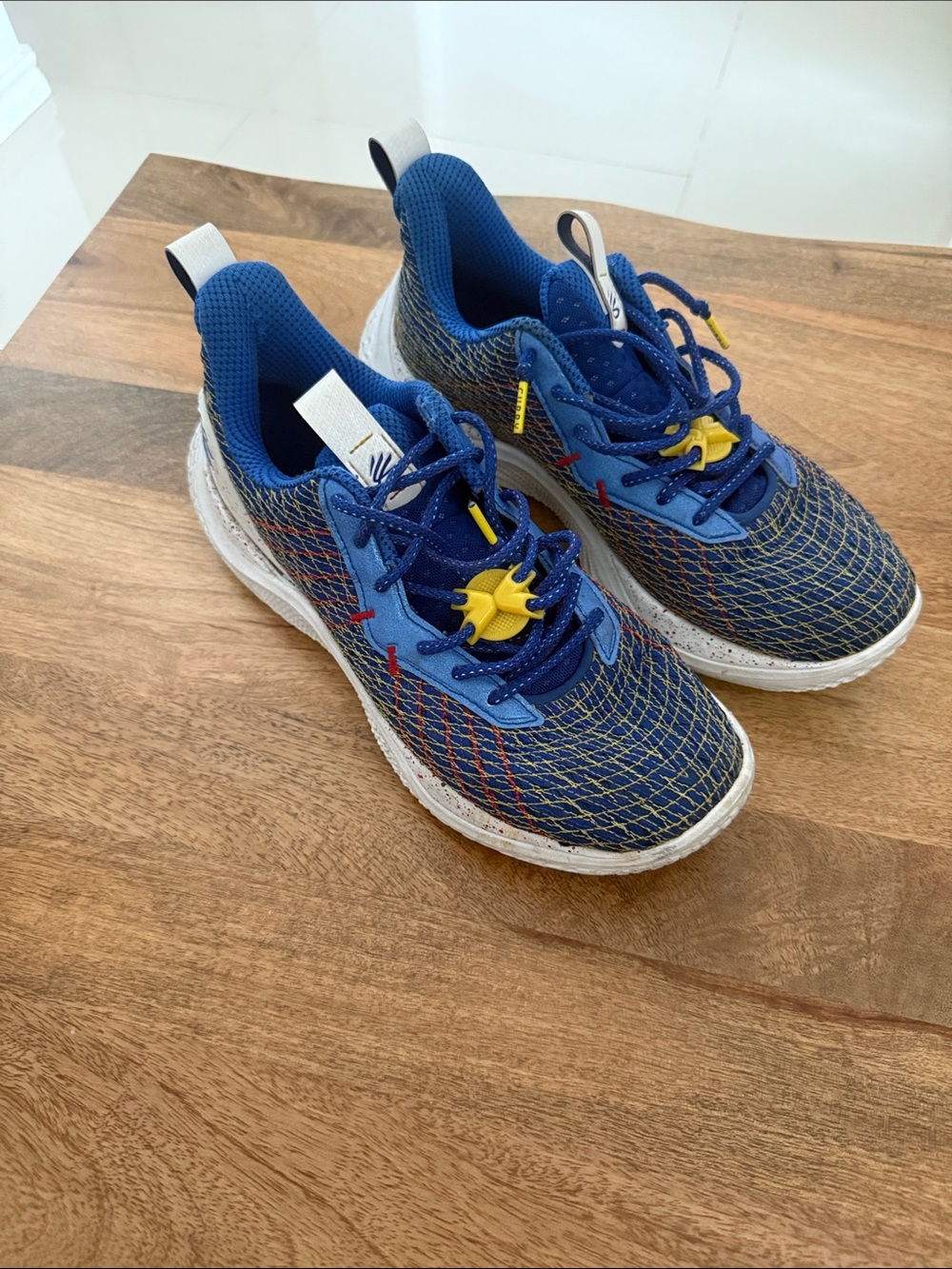 Mens Blue Active Mesh Sneakers with Yellow Accent Steph curry